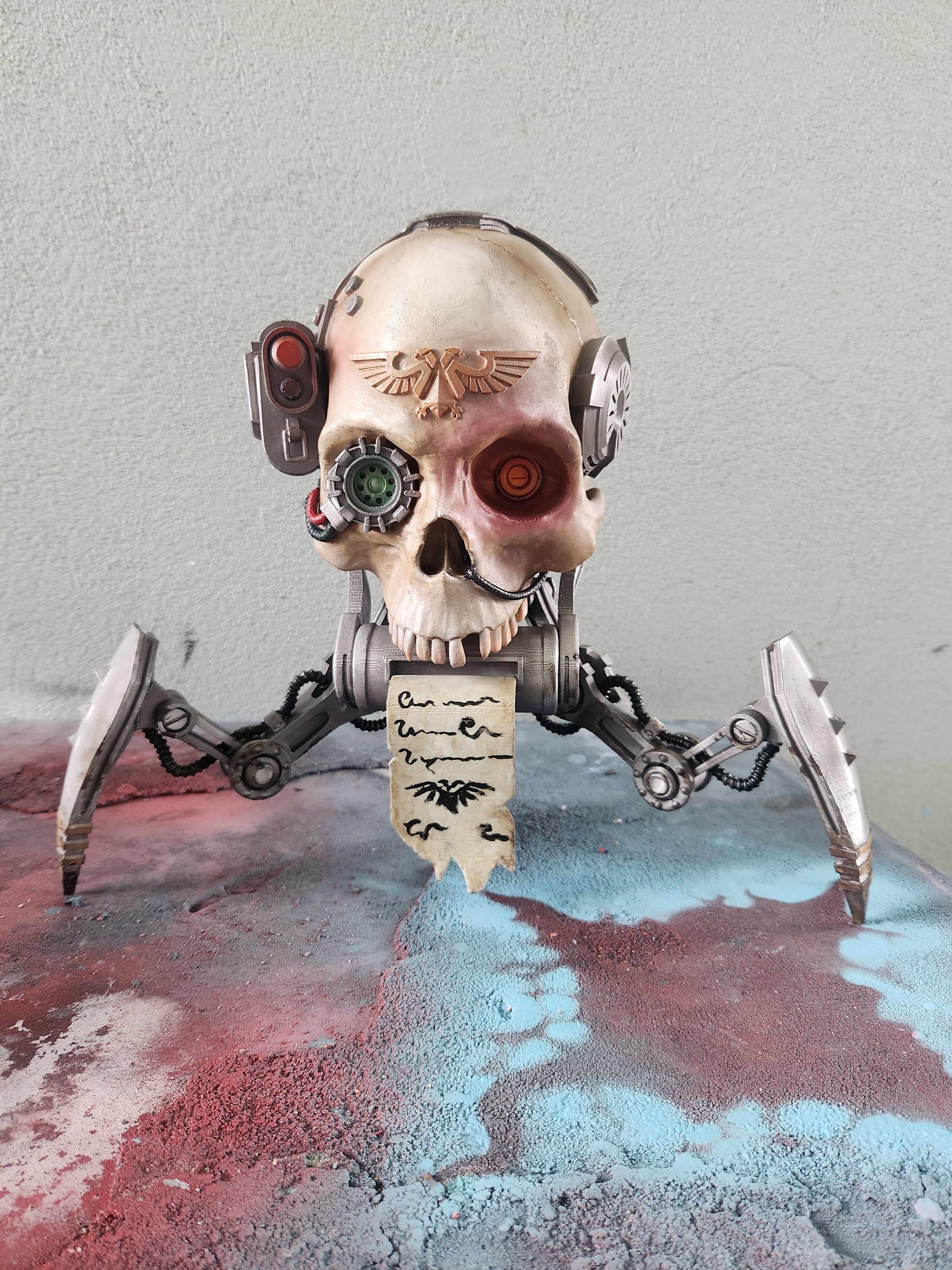 1:1 Scale 4K Servitor Skull One – Life-Size Grimdark Display Prop