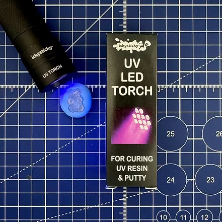Icky Sticky UV LED TORCH