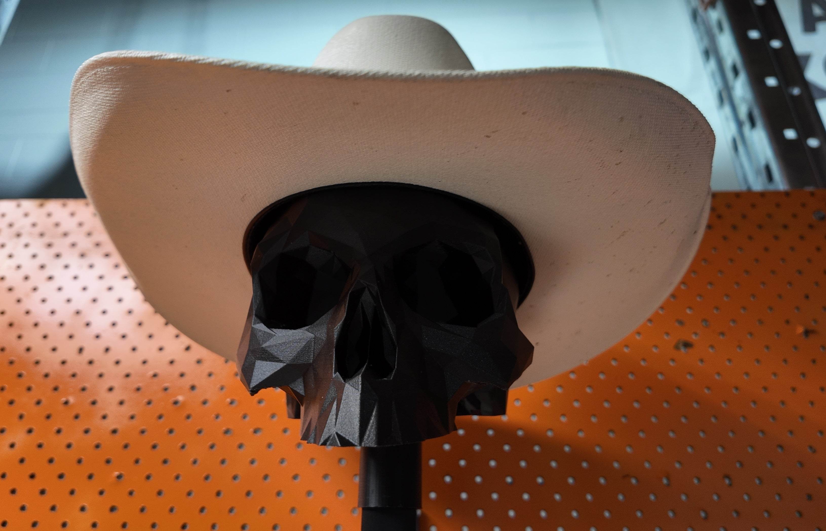 3D Printed Wall Mounted Articulated Hat Stands - Rising Sun FPV