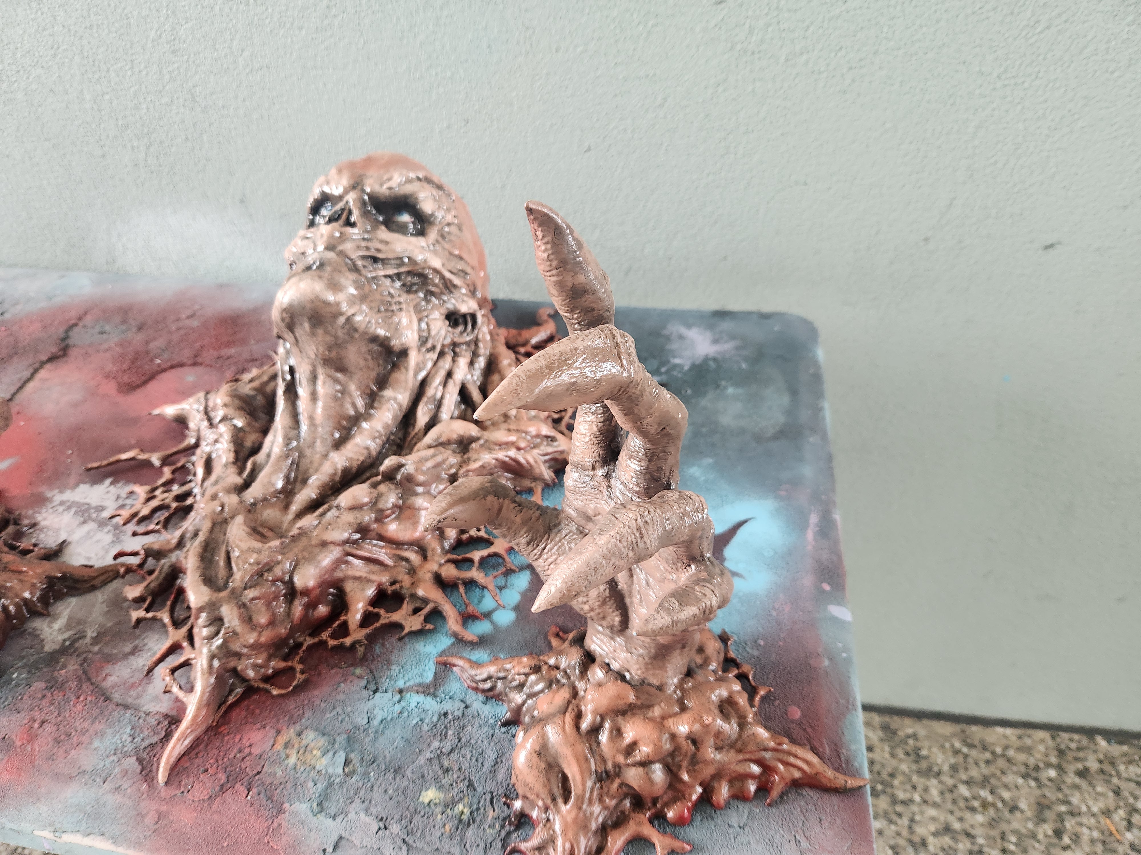 3-Piece Wall-Mounted Vecna Statue – Stranger Things Inspired Horror Display