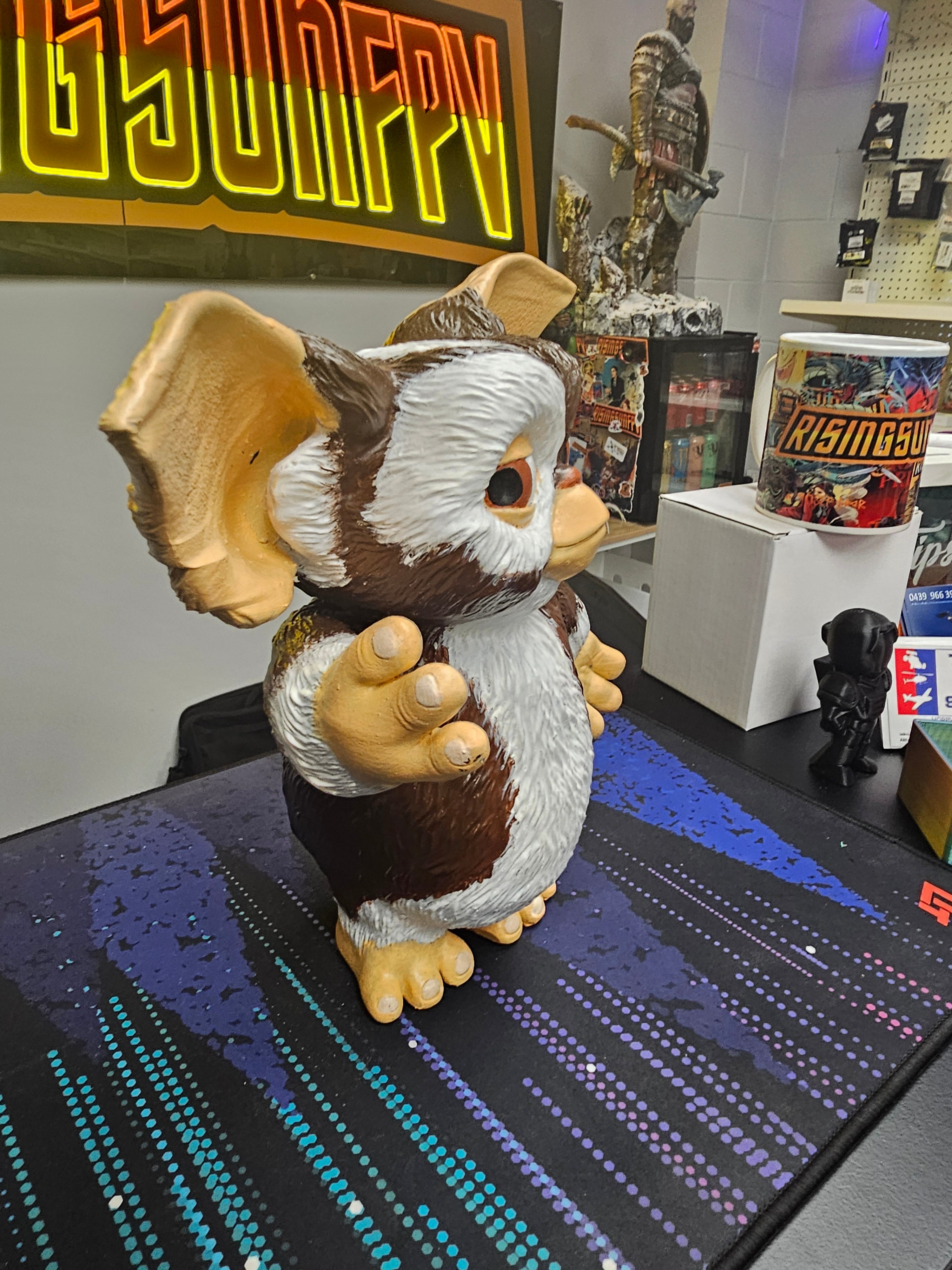 The Gremlins Movie: Gizmo Statue - Rising Sun FPV