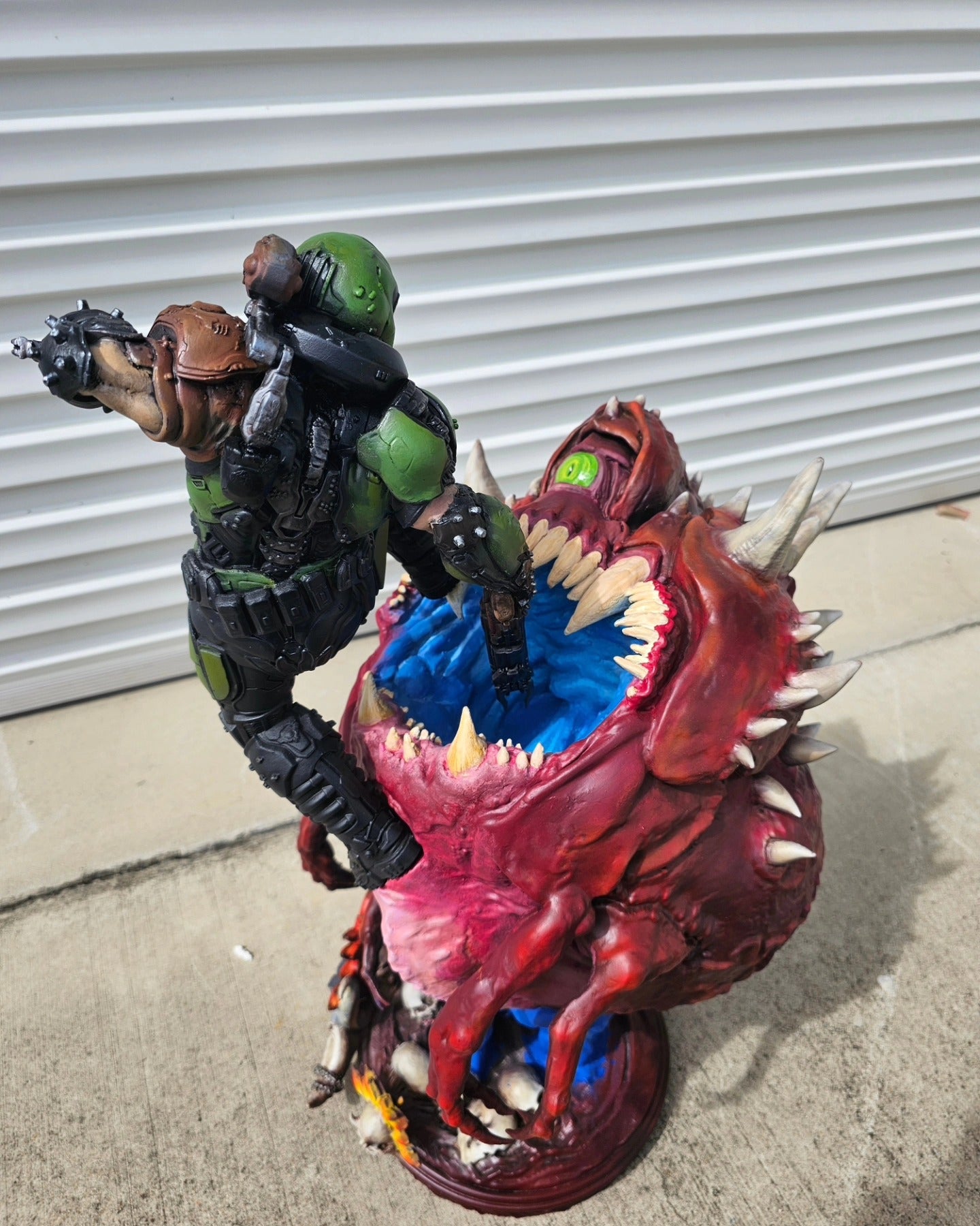 Doom Slayer vs Cacodemon Centrepiece Prop - Rising Sun FPV