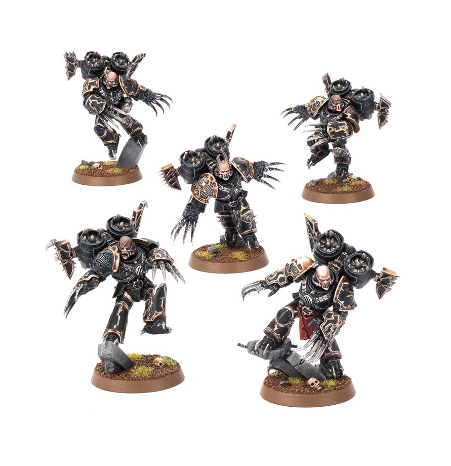 43-13 CHAOS SPACE MARINES: RAPTORS Pre-orders ship on or after launch day 05/09/2026