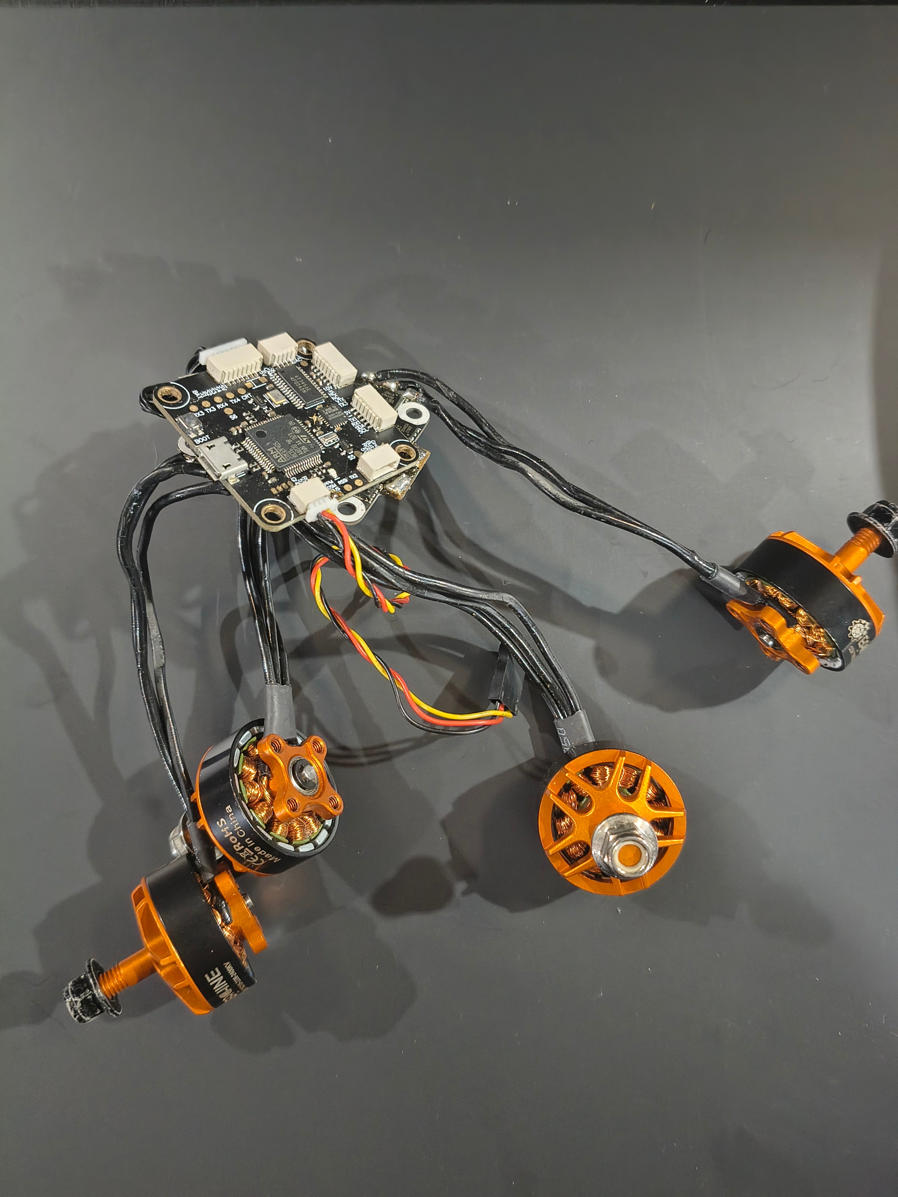 Power Stack – F4 Flight Controller with 4× Racerstar BR2305 2400KV Motors