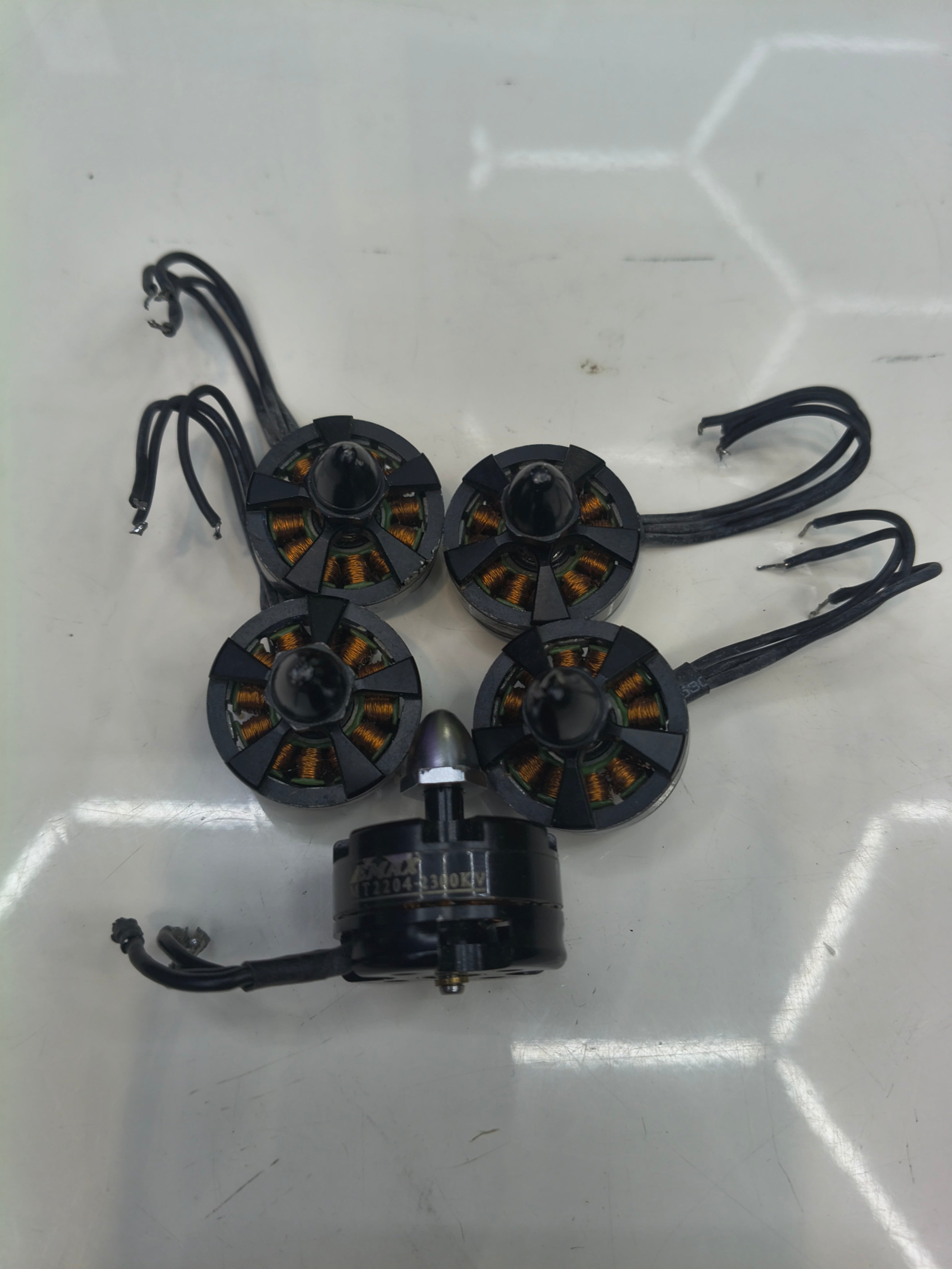 Emax MT2204 2300KV
