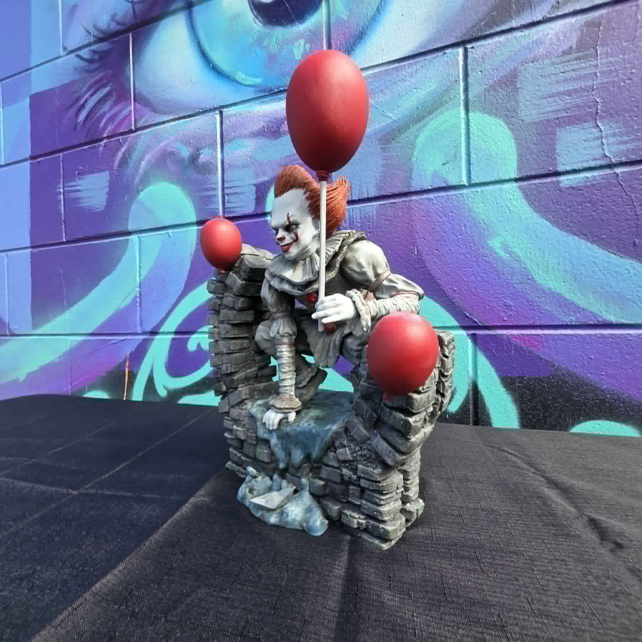 Pennywise Statue